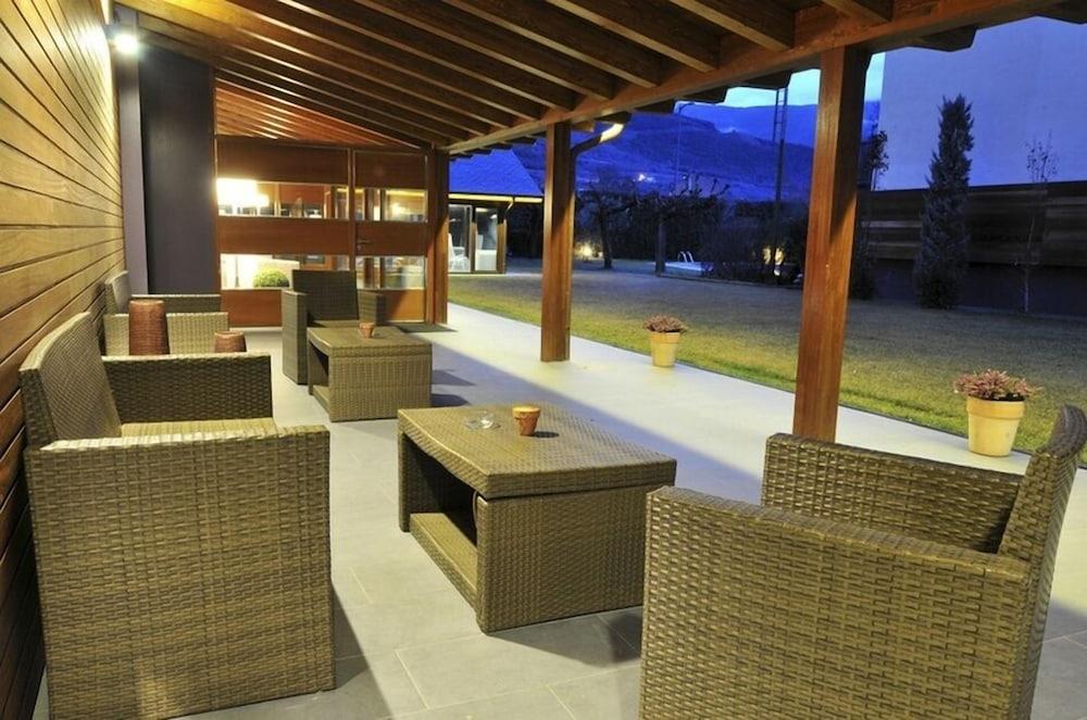 Hotel Restaurant Pessets & Spa سورت المظهر الخارجي الصورة